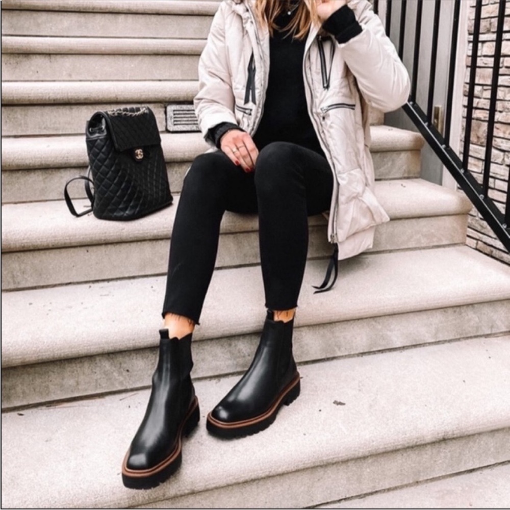 Sam Edelman Laguna Chelsea Boot - Black - Picture 2 of 5